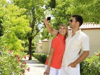 Tiber مكان تخييم روما